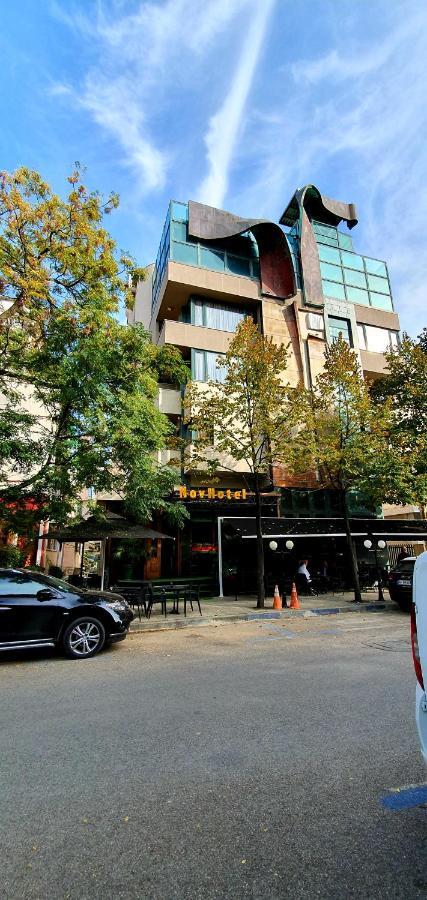 Nov Hotel Tirana Exteriér fotografie