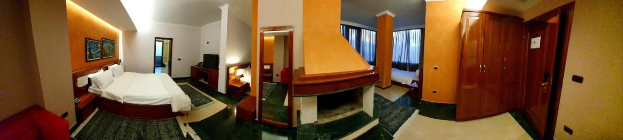 Nov Hotel Tirana Exteriér fotografie